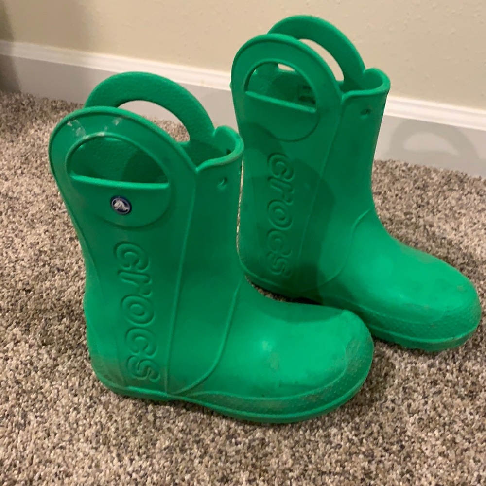 Kids green crocs boots size 2